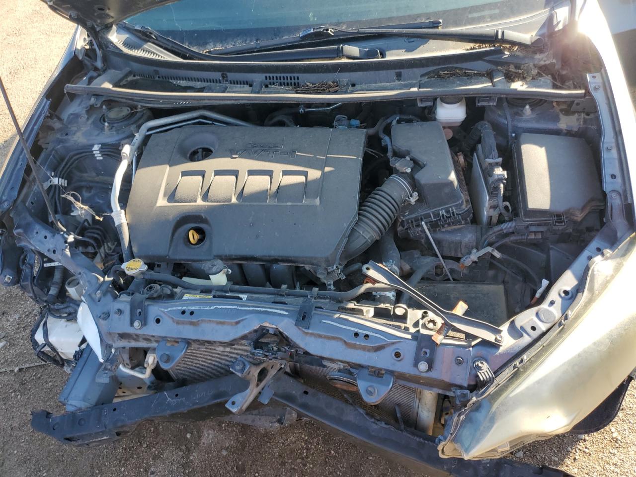 2015 TOYOTA COROLLA L photo 21