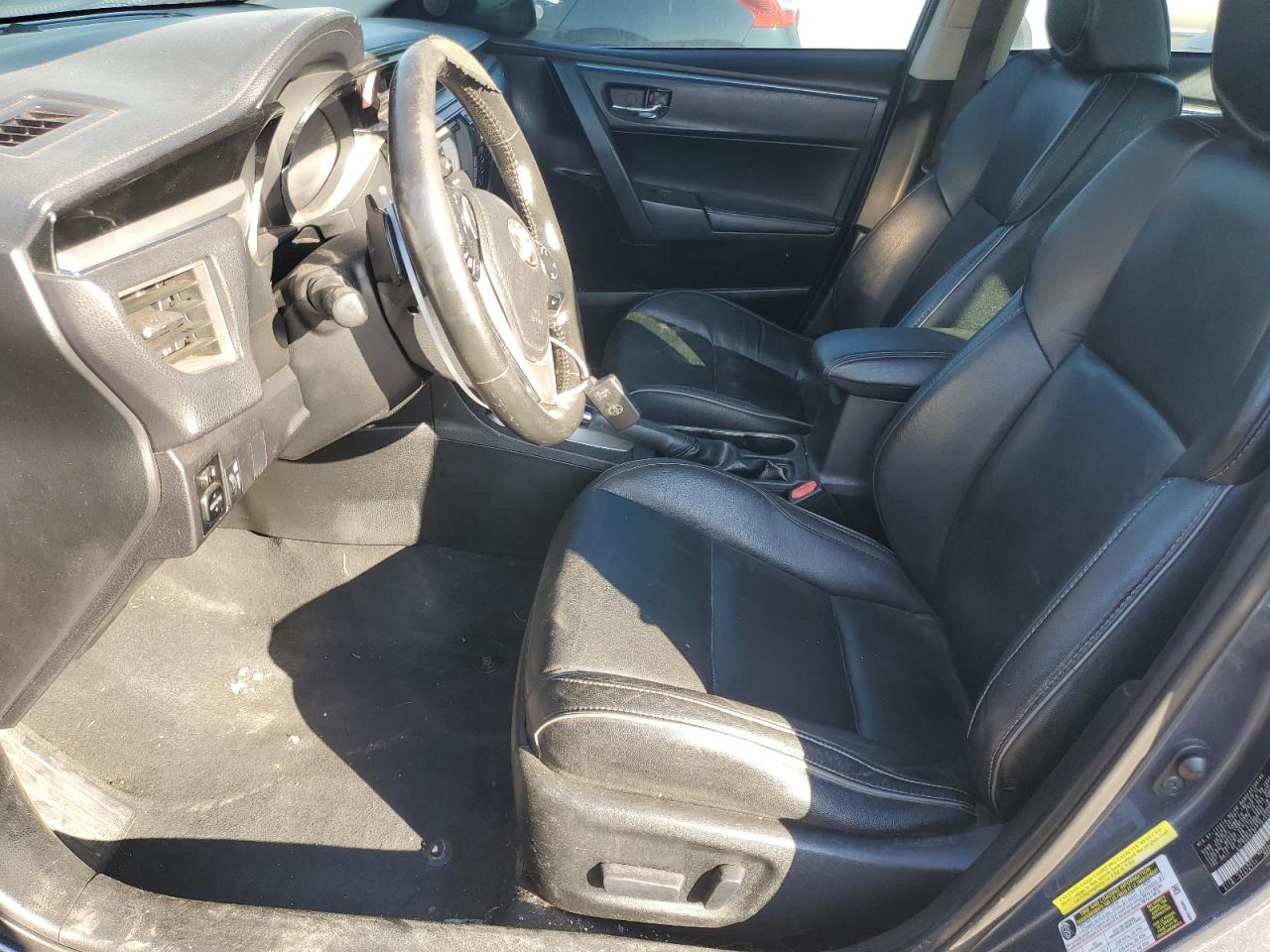 2015 TOYOTA COROLLA L photo 13