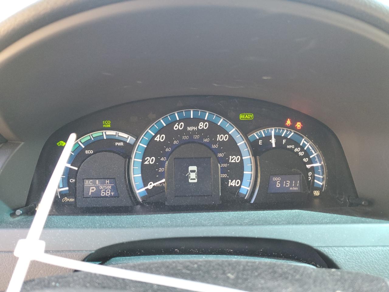 2012 TOYOTA CAMRY photo 9