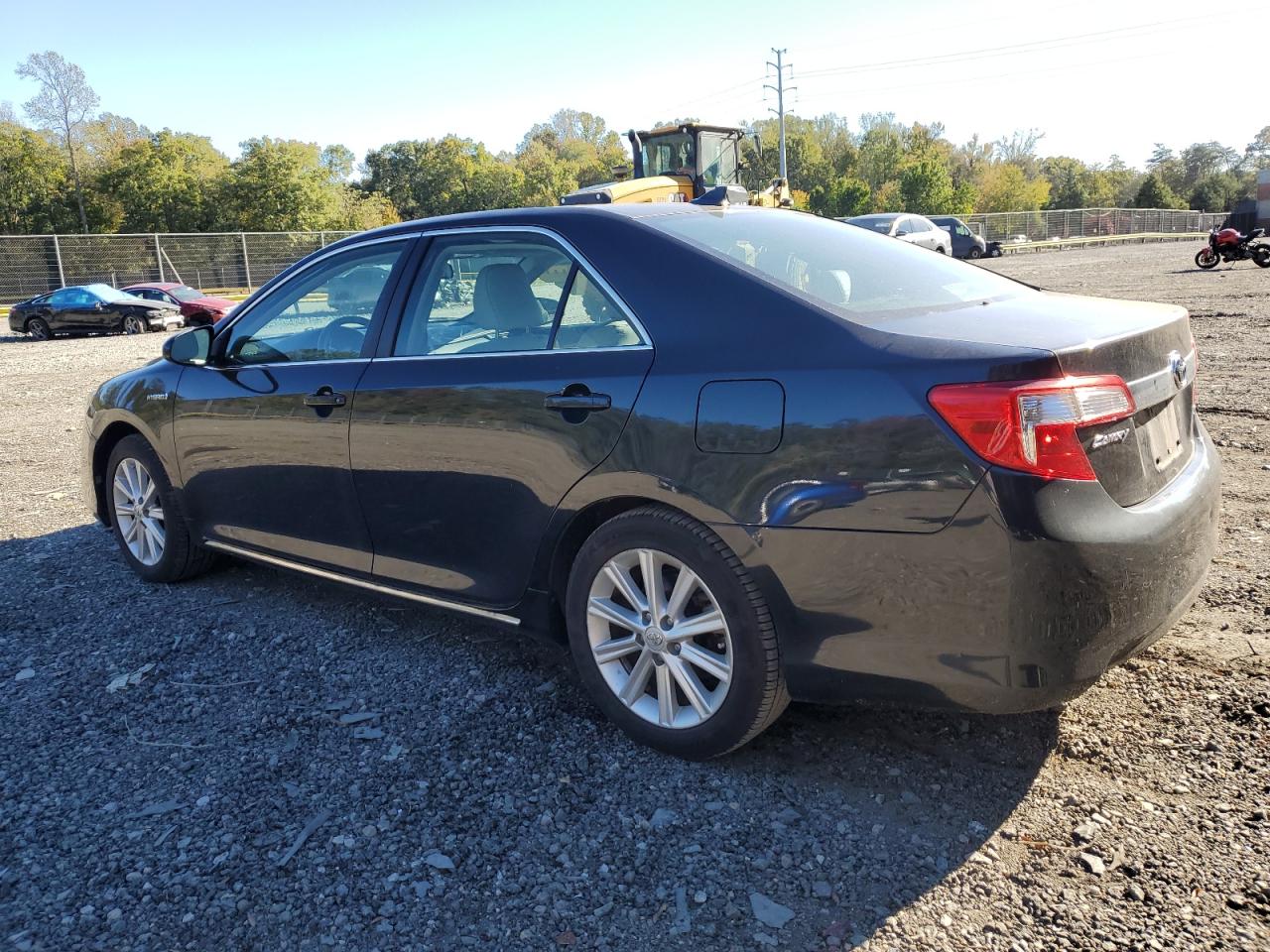 2012 TOYOTA CAMRY photo 2