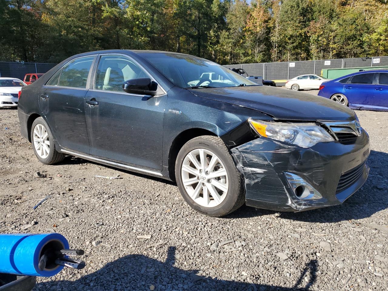 2012 TOYOTA CAMRY photo 4