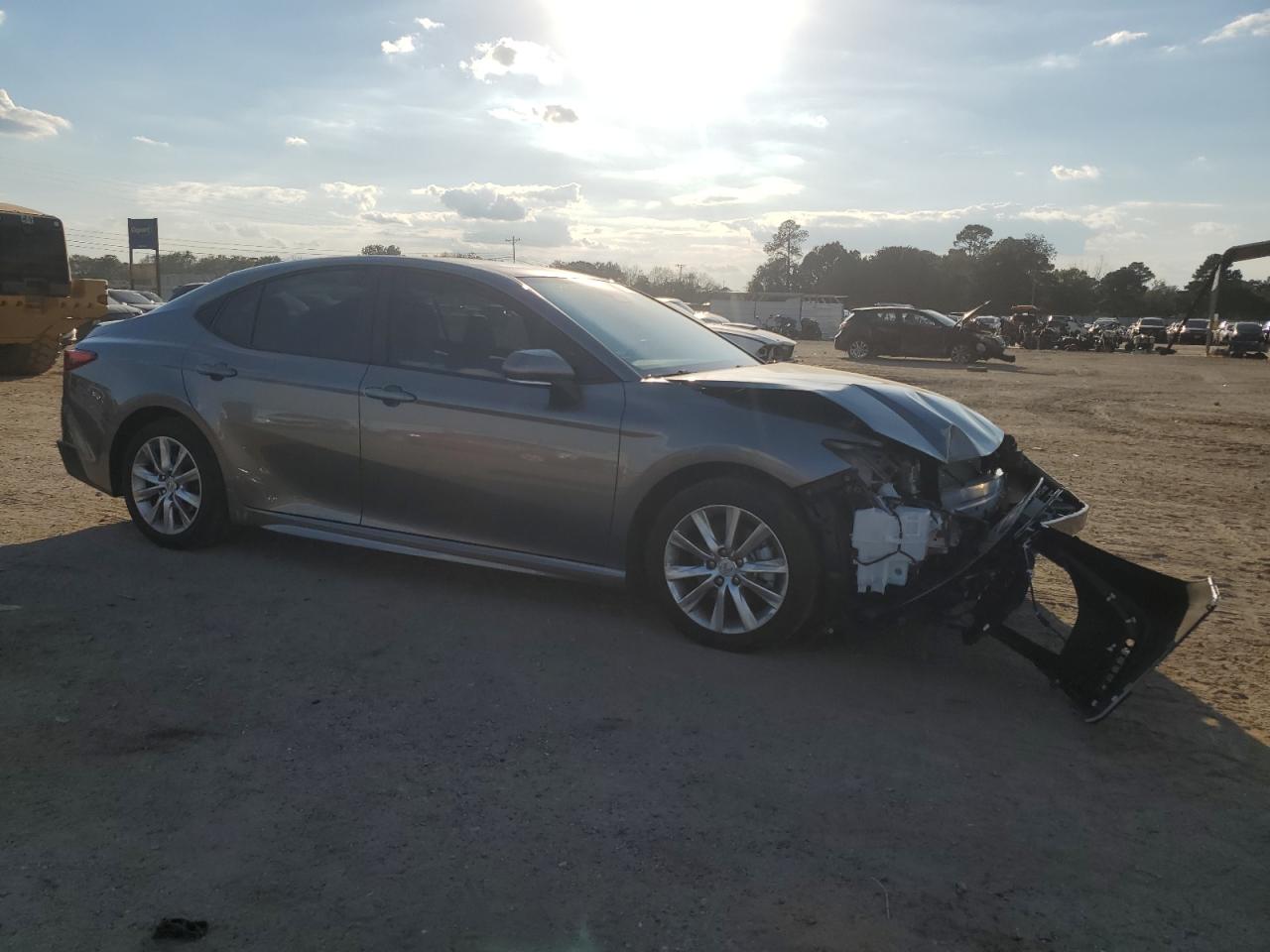 2025 TOYOTA CAMRY XSE photo 4