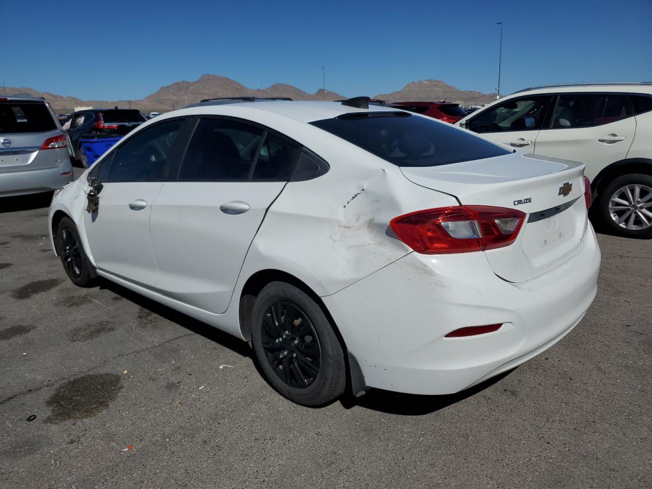 2017 CHEVROLET CRUZE LS photo 2