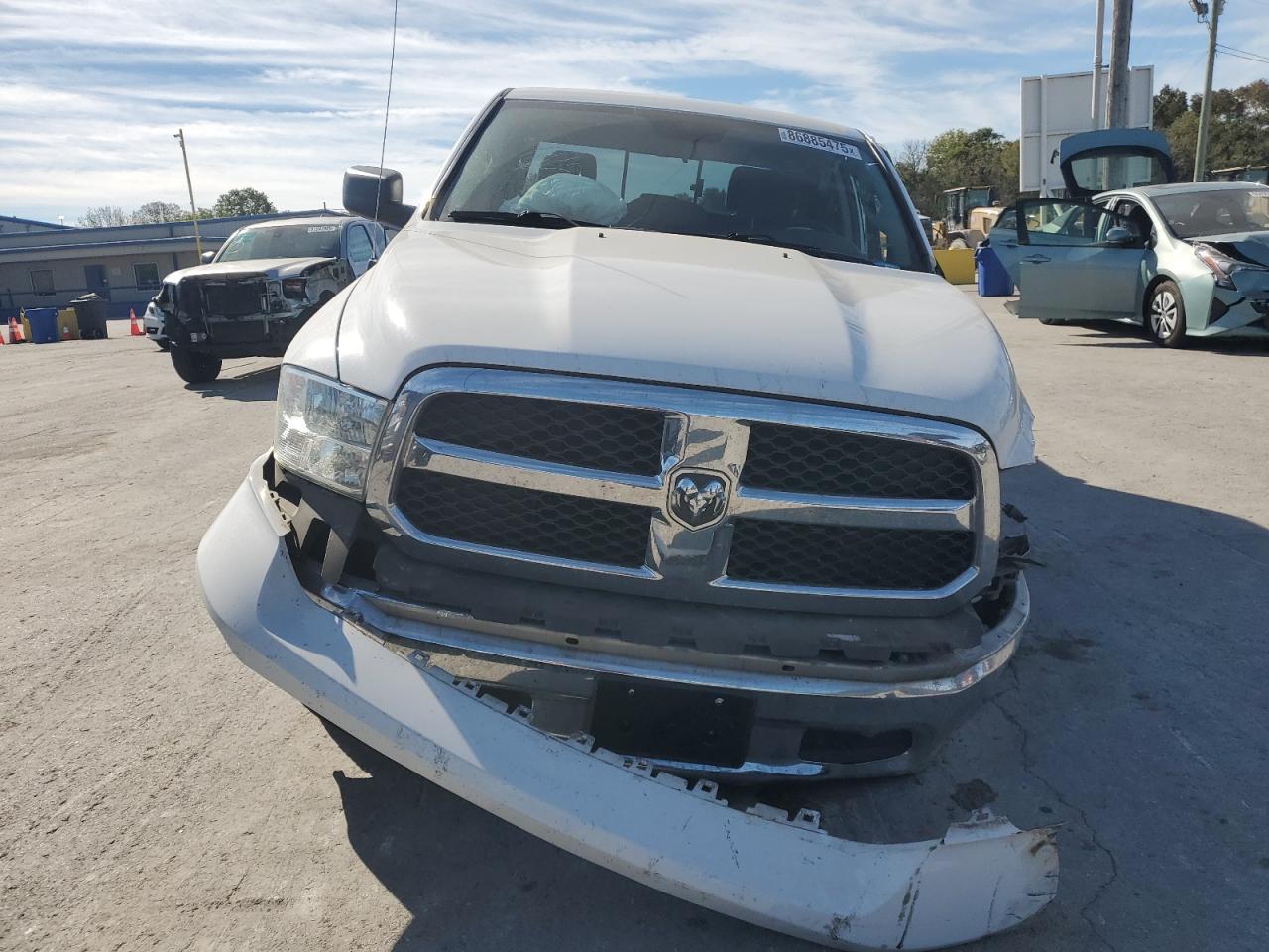 2019 RAM 1500 CLASSIC SLT photo 5