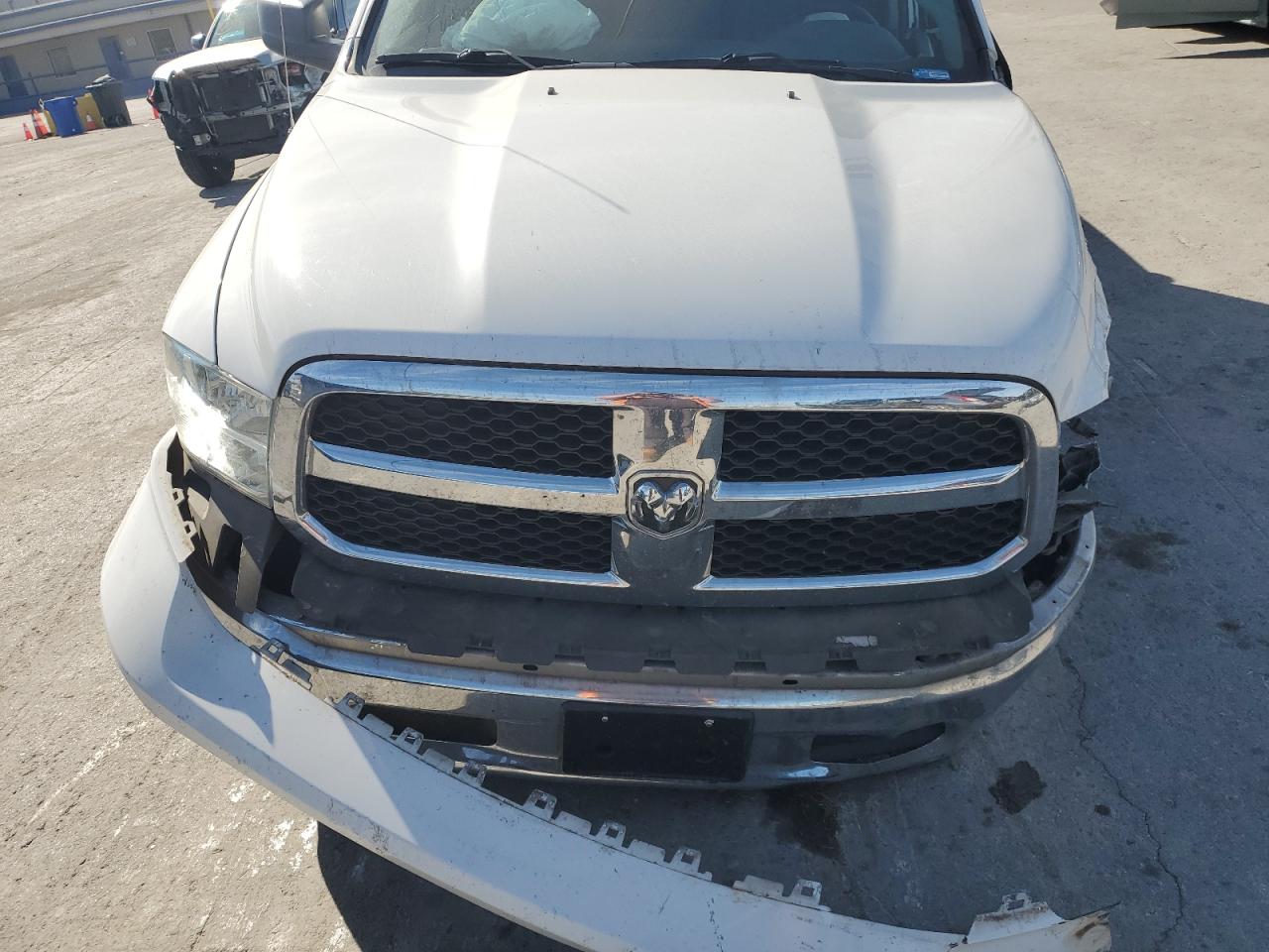 2019 RAM 1500 CLASSIC SLT photo 11