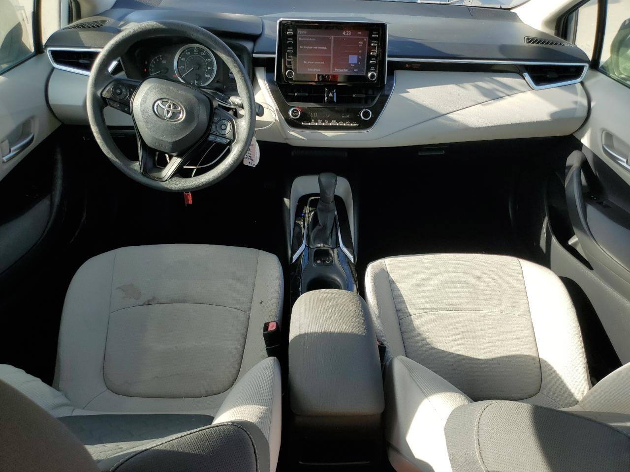 2020 TOYOTA COROLLA LE photo 15
