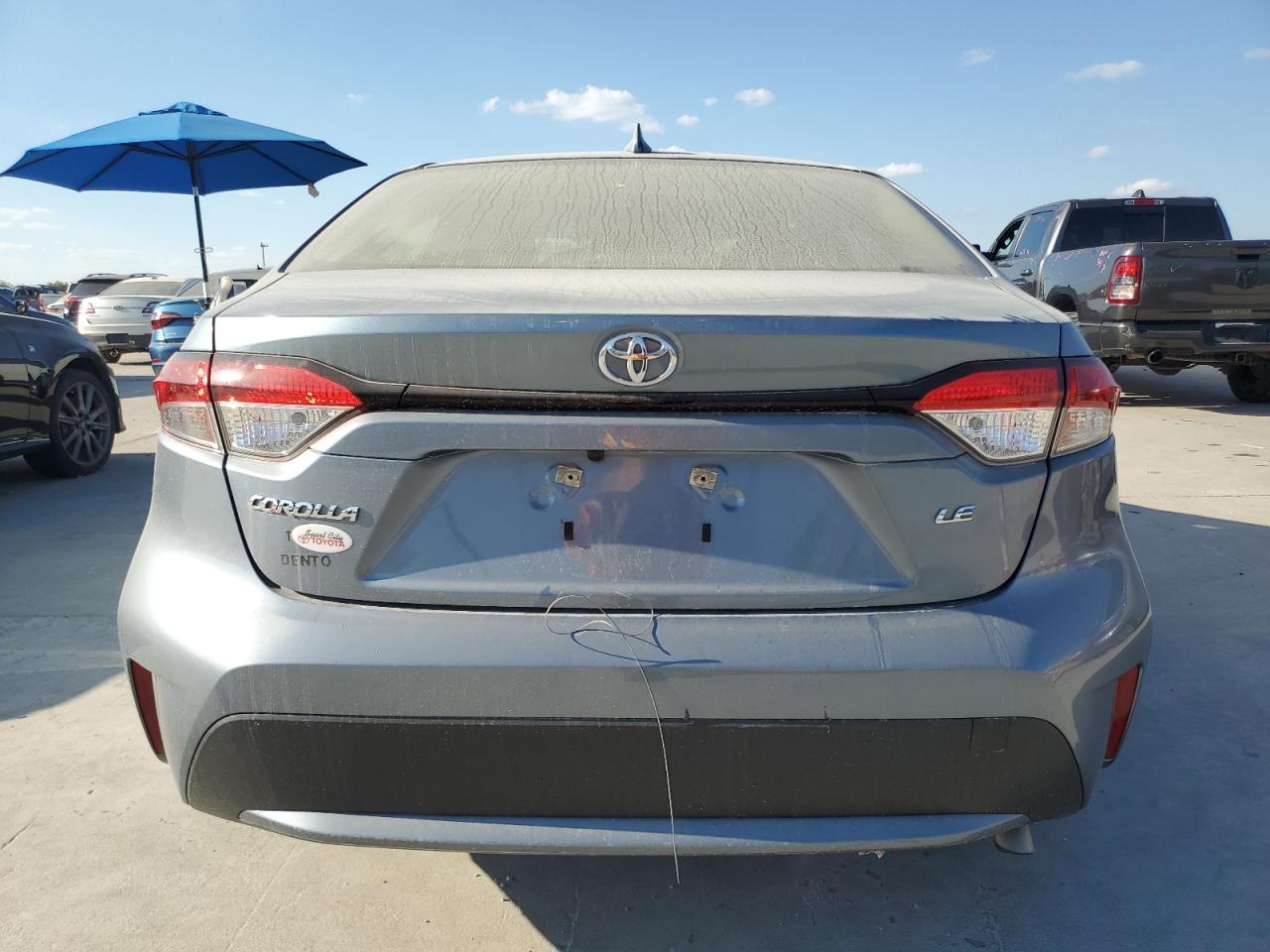 2020 TOYOTA COROLLA LE photo 11