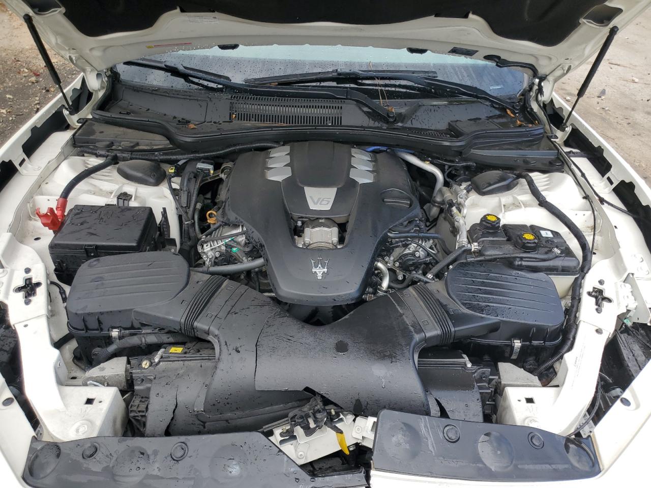2018 MASERATI GHIBLI photo 21