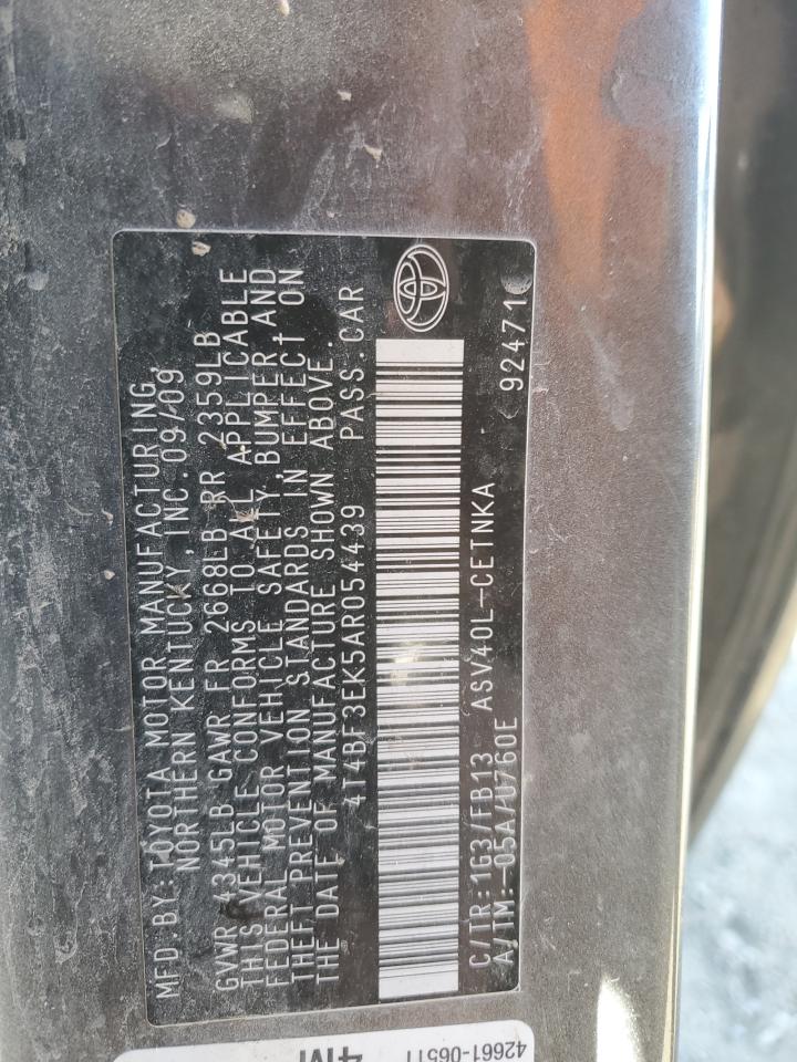 2010 TOYOTA CAMRY LE photo 12