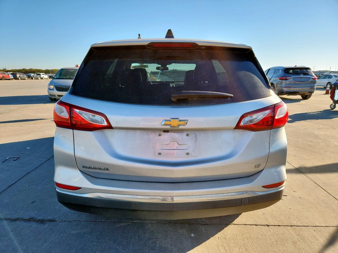 2020 CHEVROLET EQUINOX LT photo 16