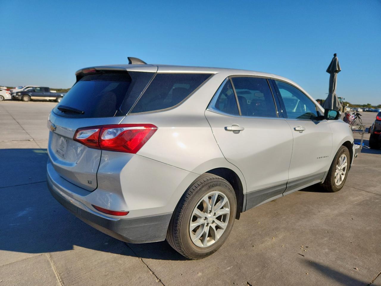 2020 CHEVROLET EQUINOX LT photo 7