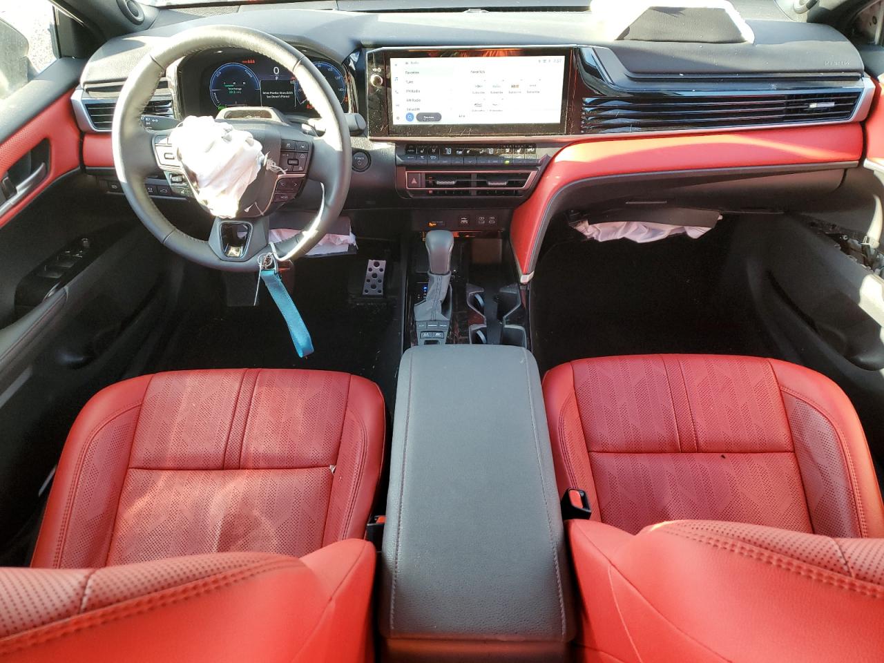 2025 TOYOTA CAMRY XSE photo 8