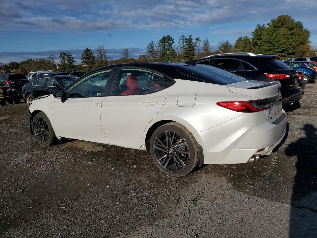 2025 TOYOTA CAMRY XSE photo 2