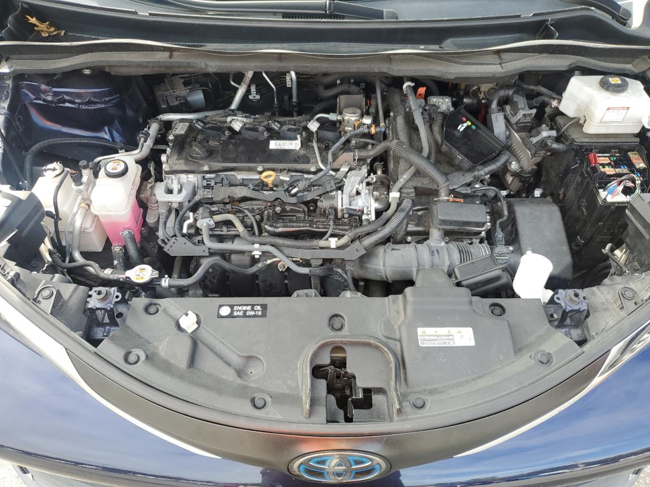 2021 TOYOTA SIENNA XLE photo 23