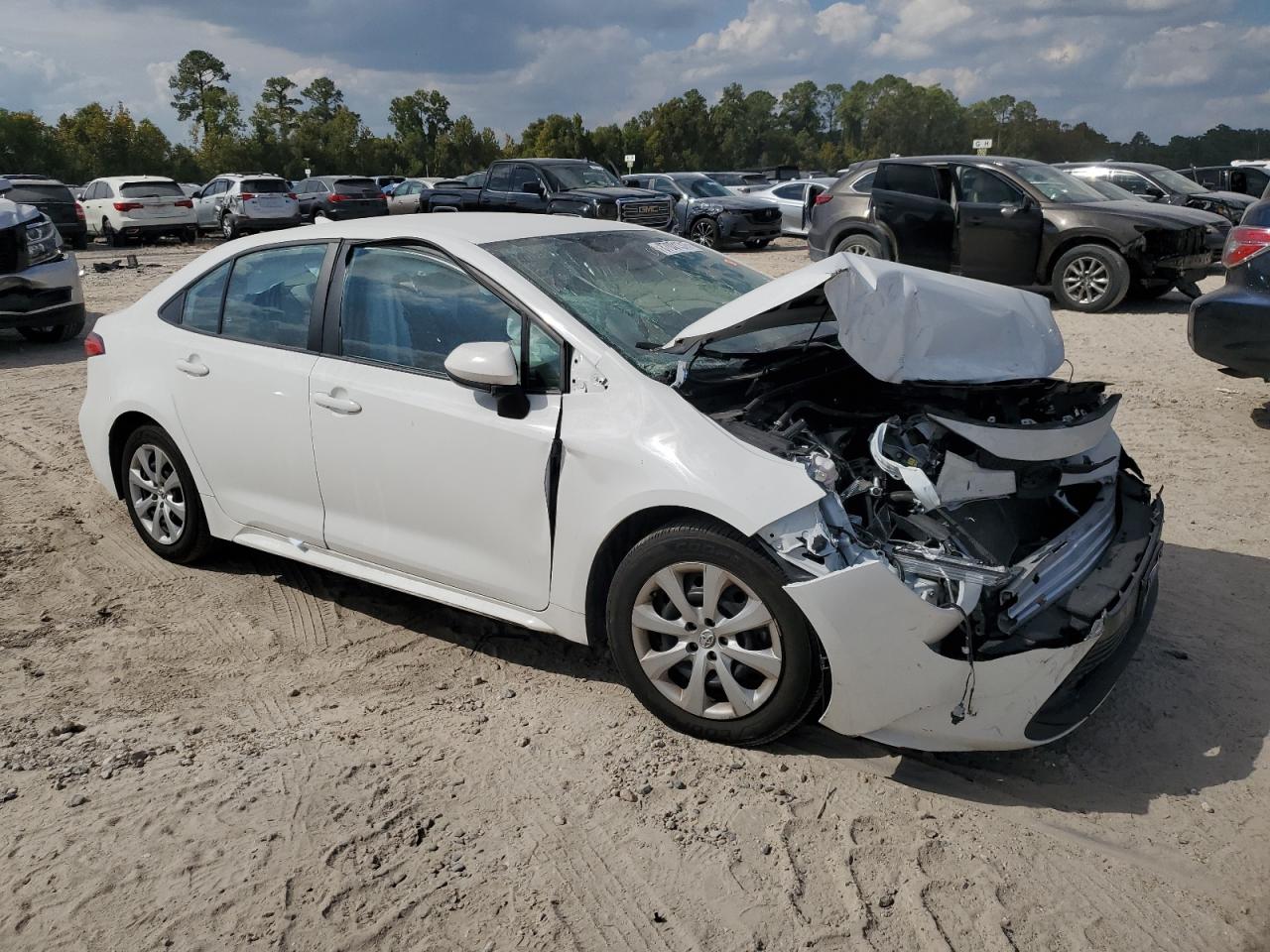 2024 TOYOTA COROLLA LE photo 7