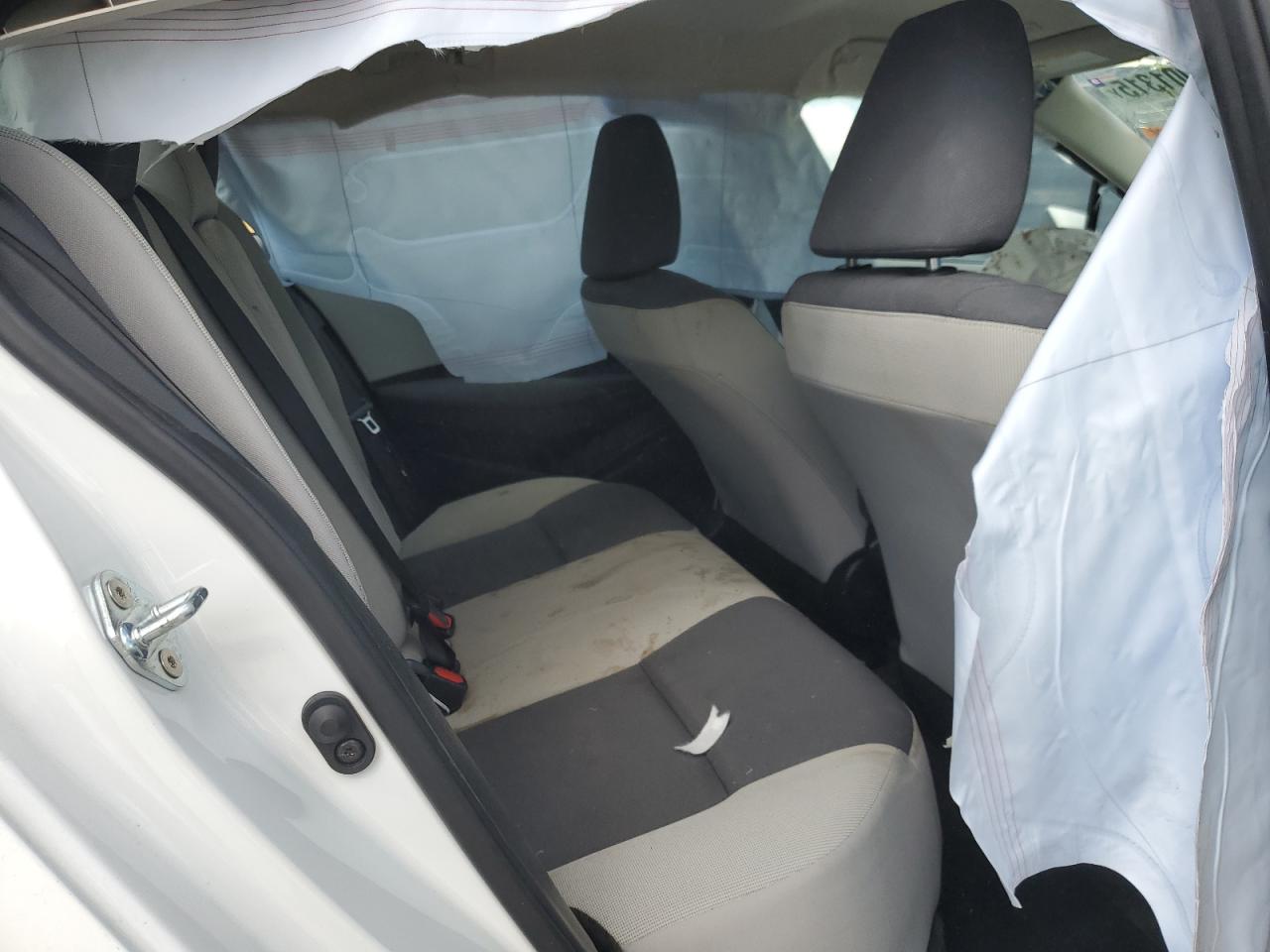 2024 TOYOTA COROLLA LE photo 19