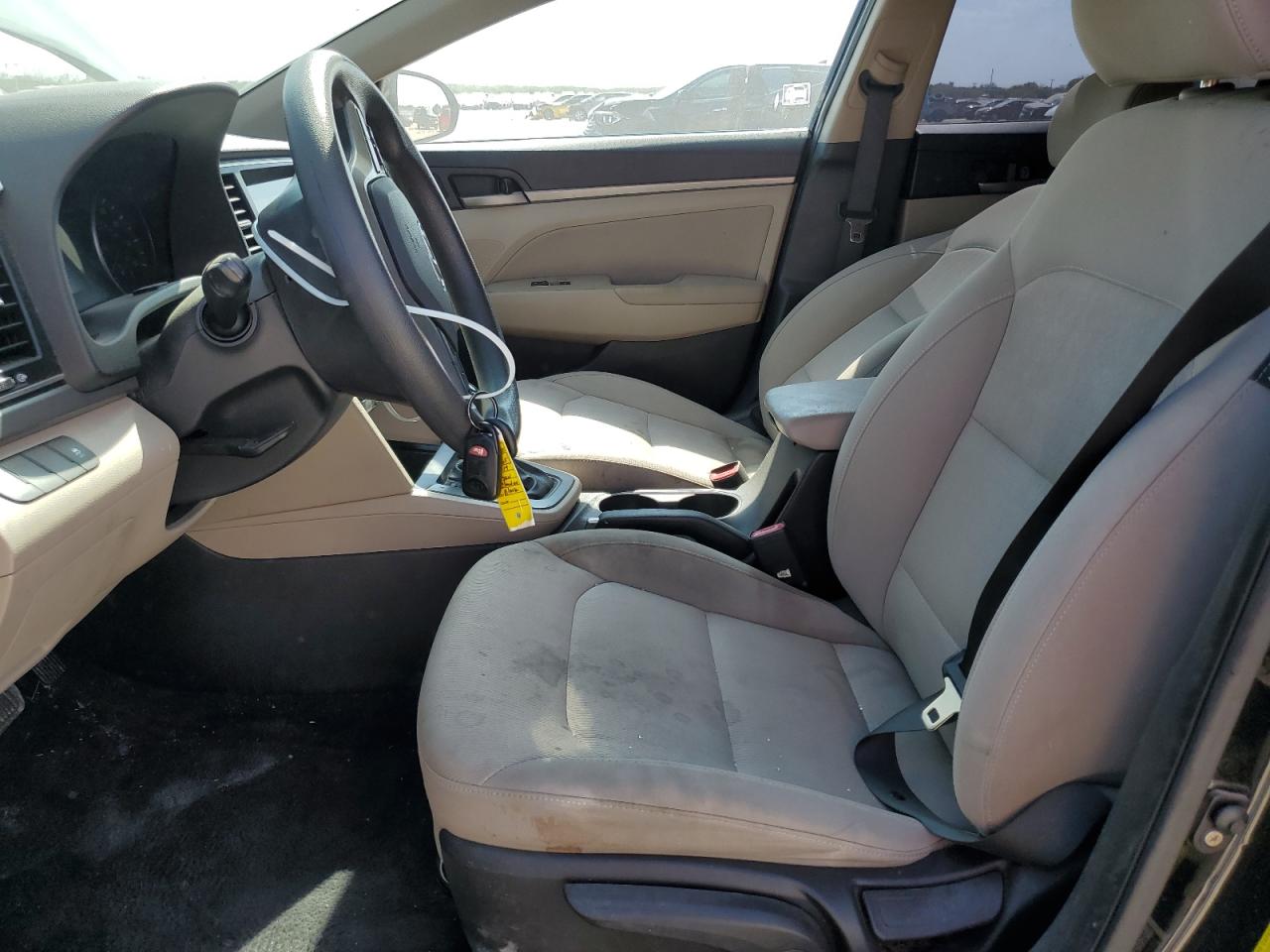 2017 HYUNDAI ELANTRA SE photo 7
