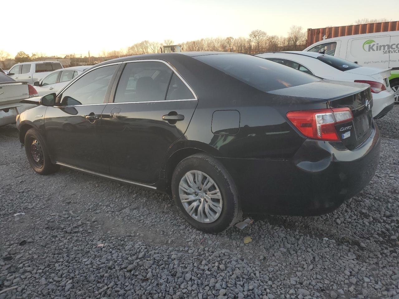 2013 TOYOTA CAMRY HYBRID photo 2