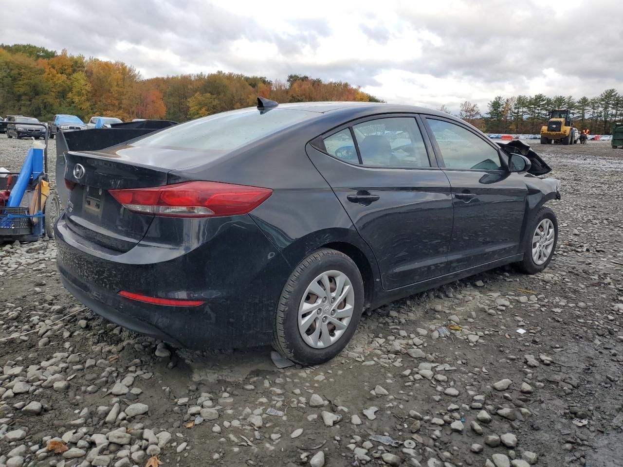 2018 HYUNDAI ELANTRA SE photo 5