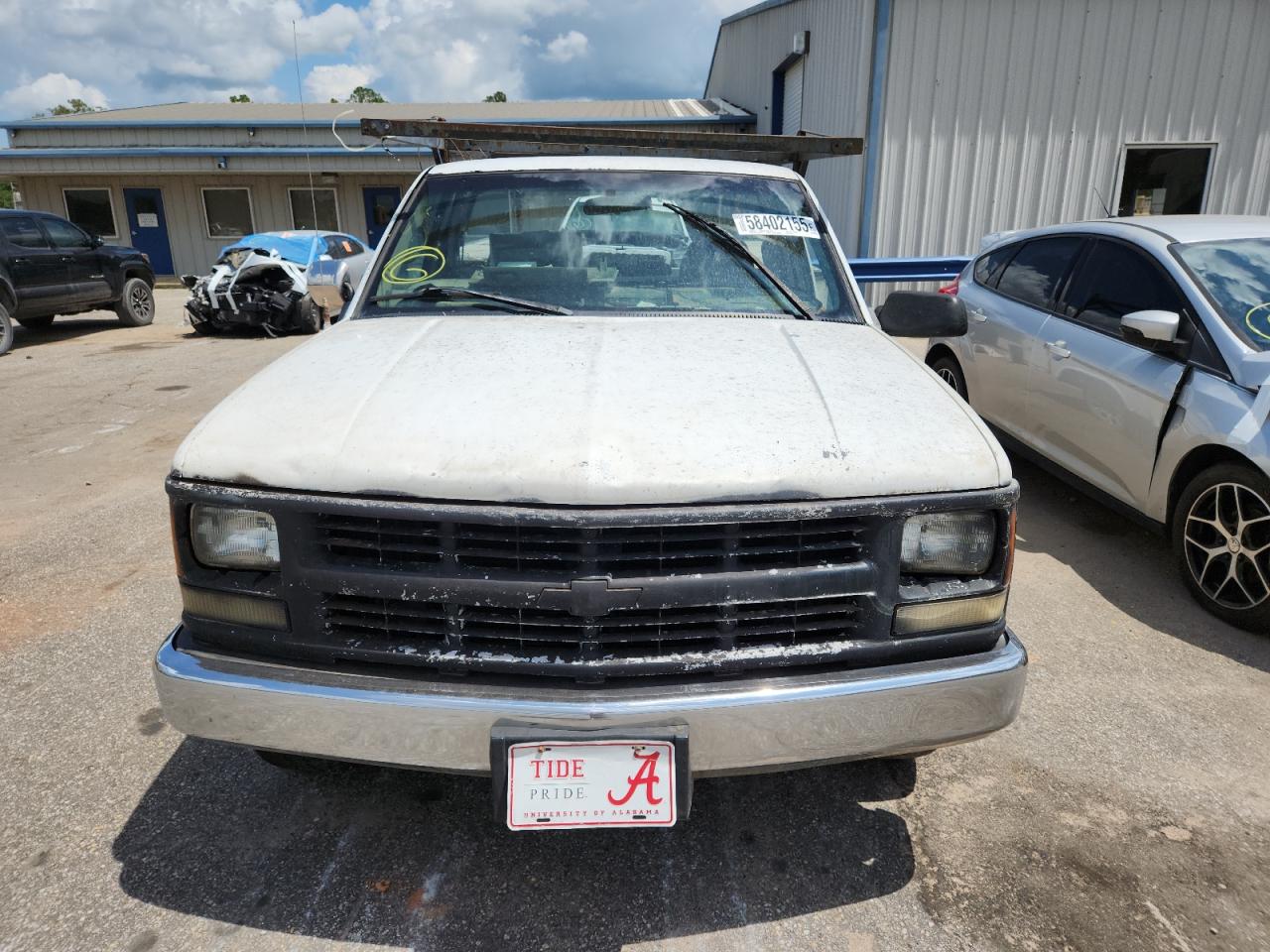 1998 CHEVROLET GMT-400 C2500 photo 17