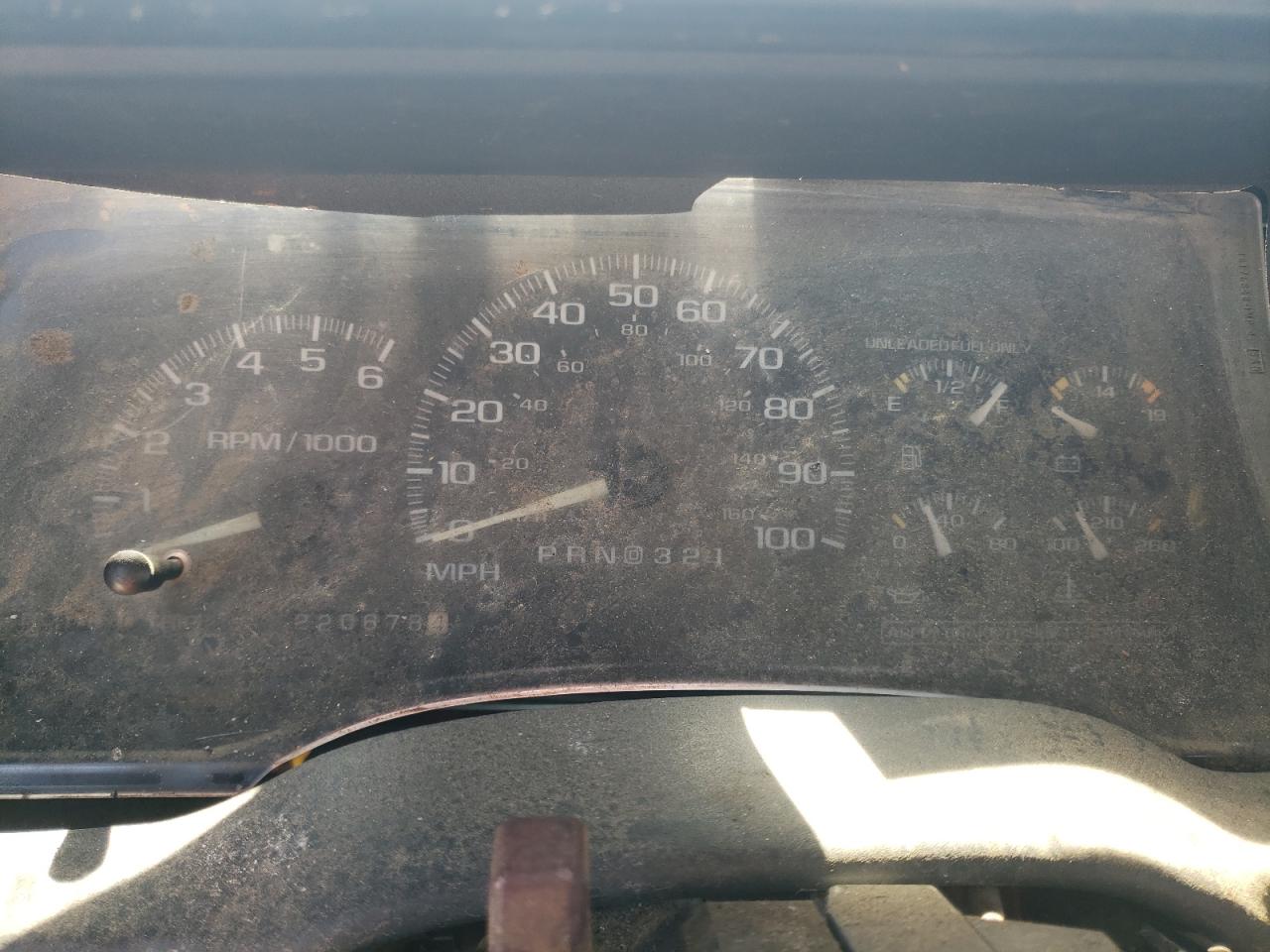 1998 CHEVROLET GMT-400 C2500 photo 33