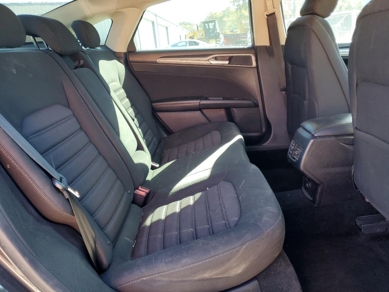 2019 FORD FUSION SE photo 10