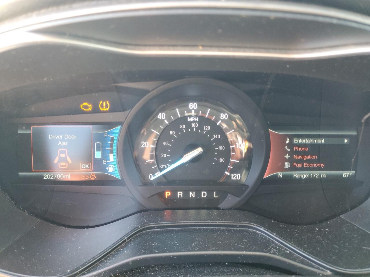 2019 FORD FUSION SE photo 9