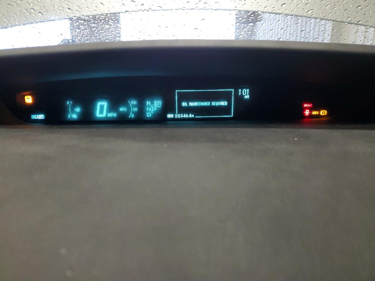 2011 TOYOTA PRIUS photo 25