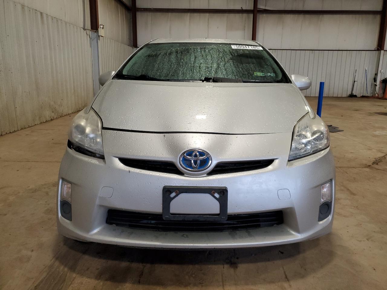 2011 TOYOTA PRIUS photo 13