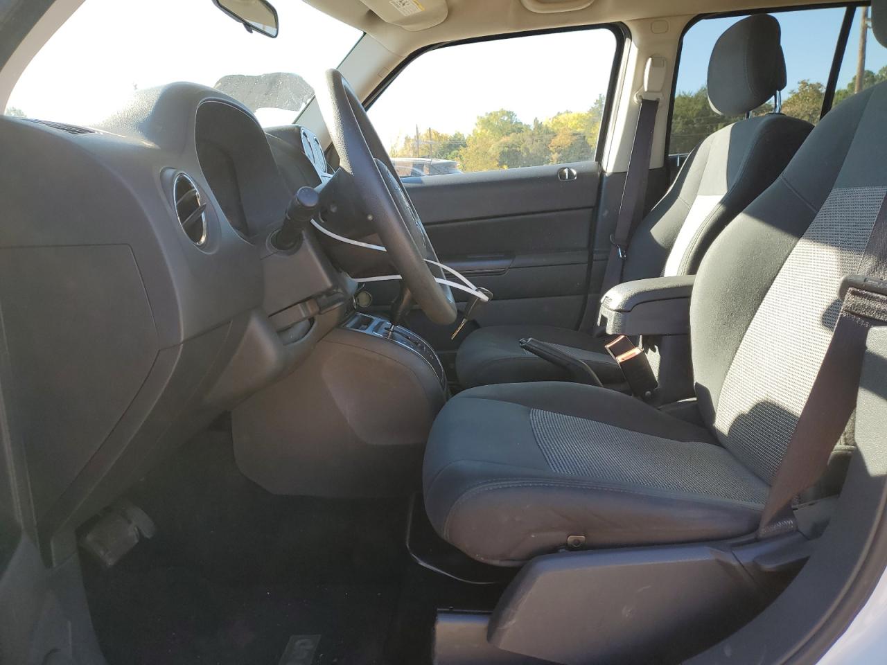 2012 JEEP PATRIOT SPORT photo 13