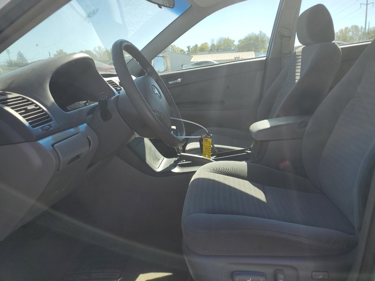 2006 TOYOTA CAMRY LE photo 13