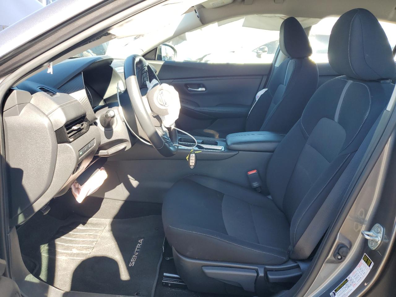 2022 NISSAN SENTRA SV photo 7