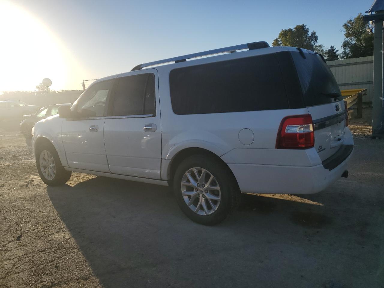 2017 FORD EXPEDITION EL LIMITED photo 3