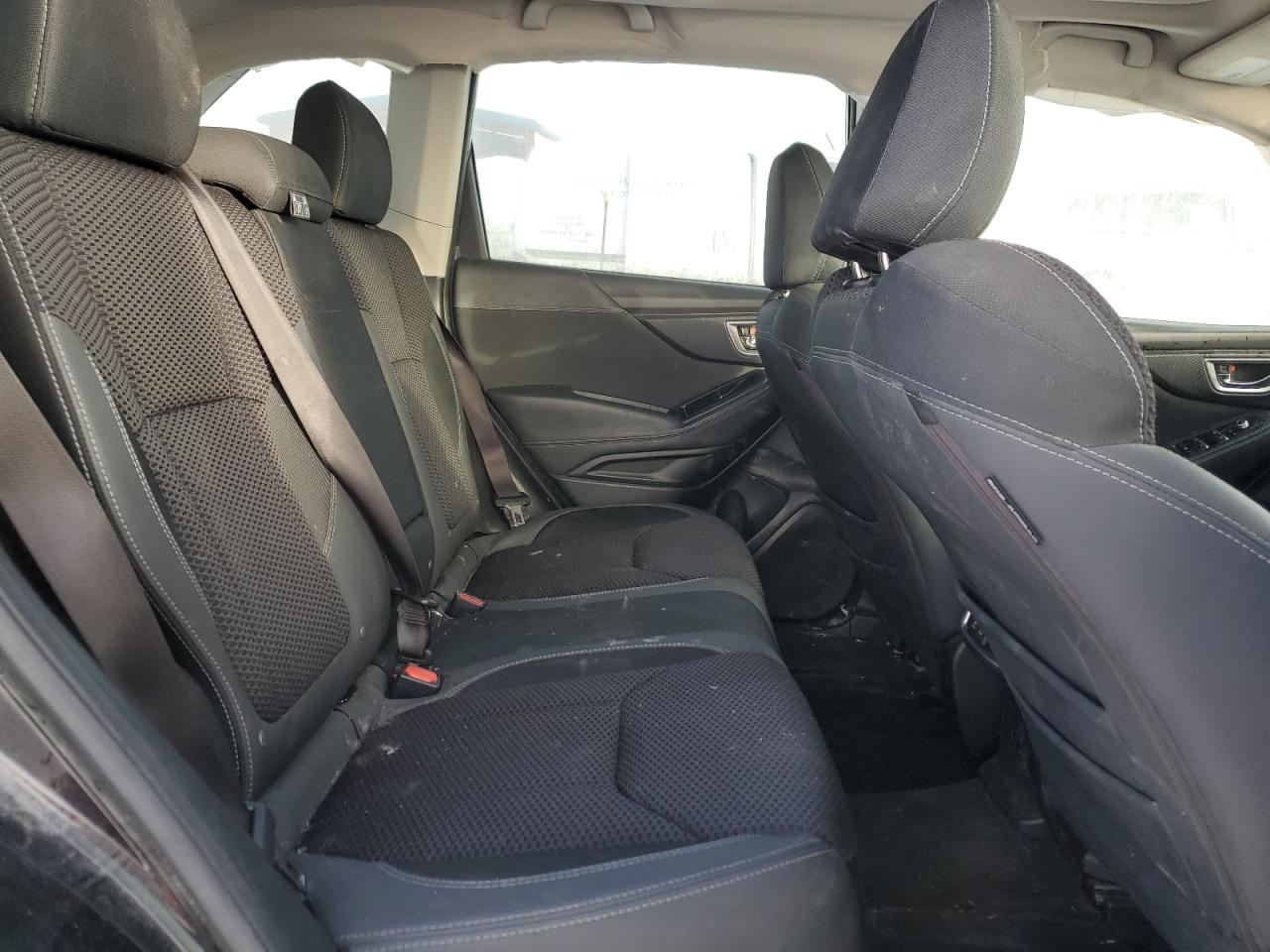 2020 SUBARU FORESTER PREMIUM photo 21