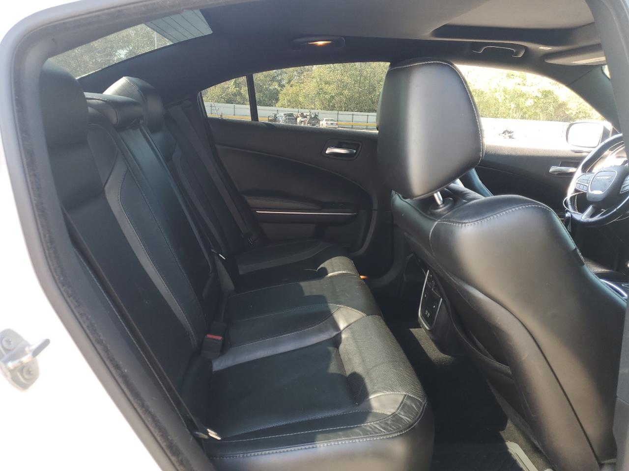 2020 DODGE CHARGER SXT photo 28