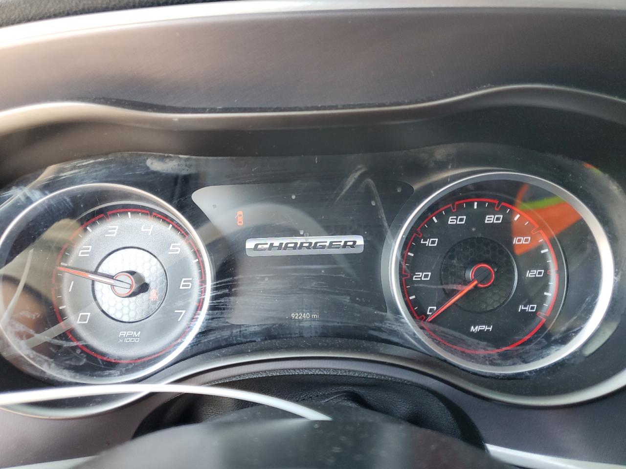 2020 DODGE CHARGER SXT photo 25