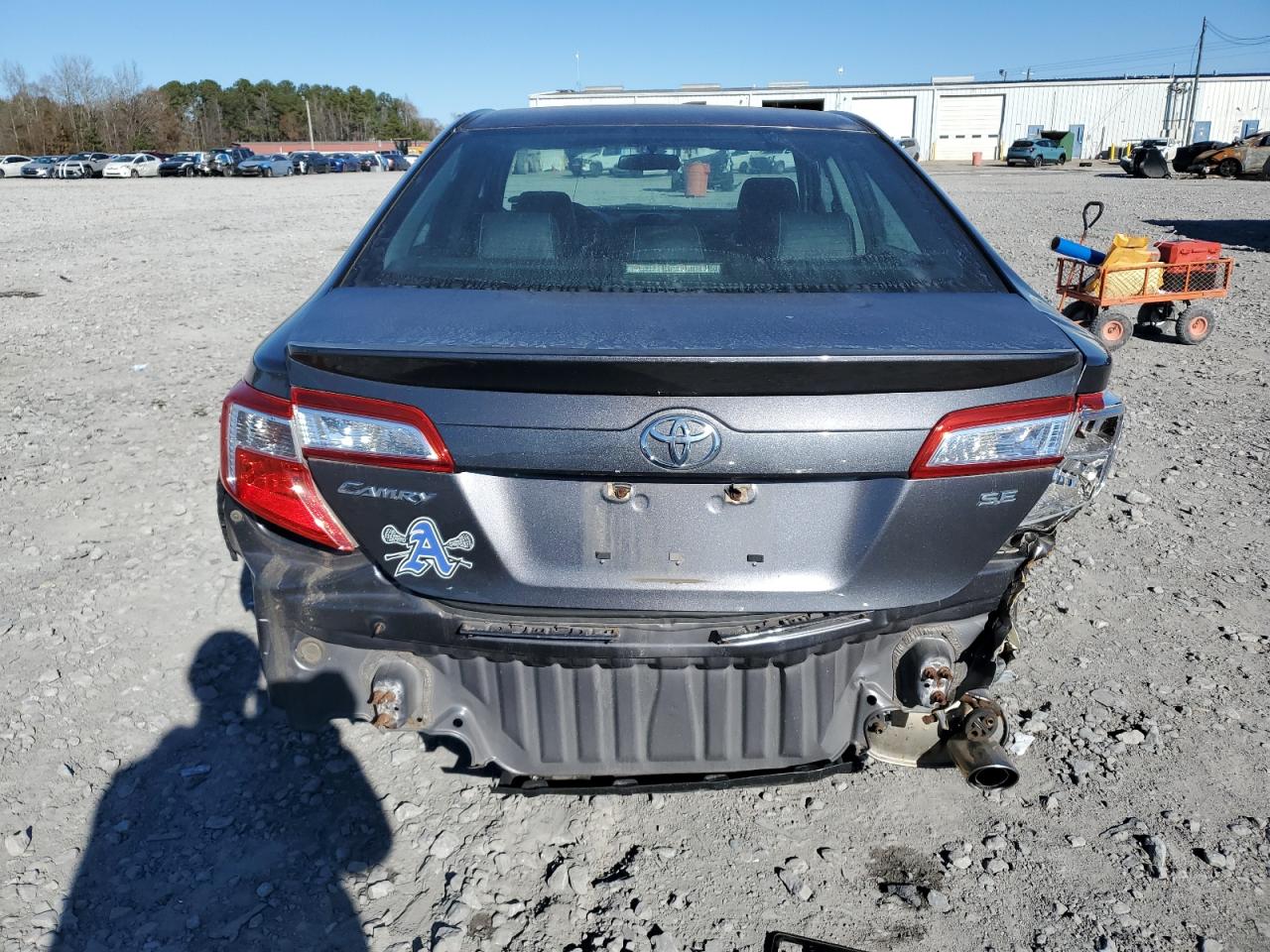 2014 TOYOTA CAMRY L photo 11