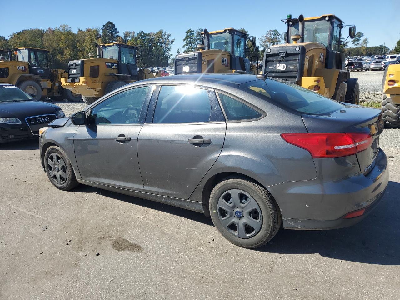 2017 FORD FOCUS S photo 2