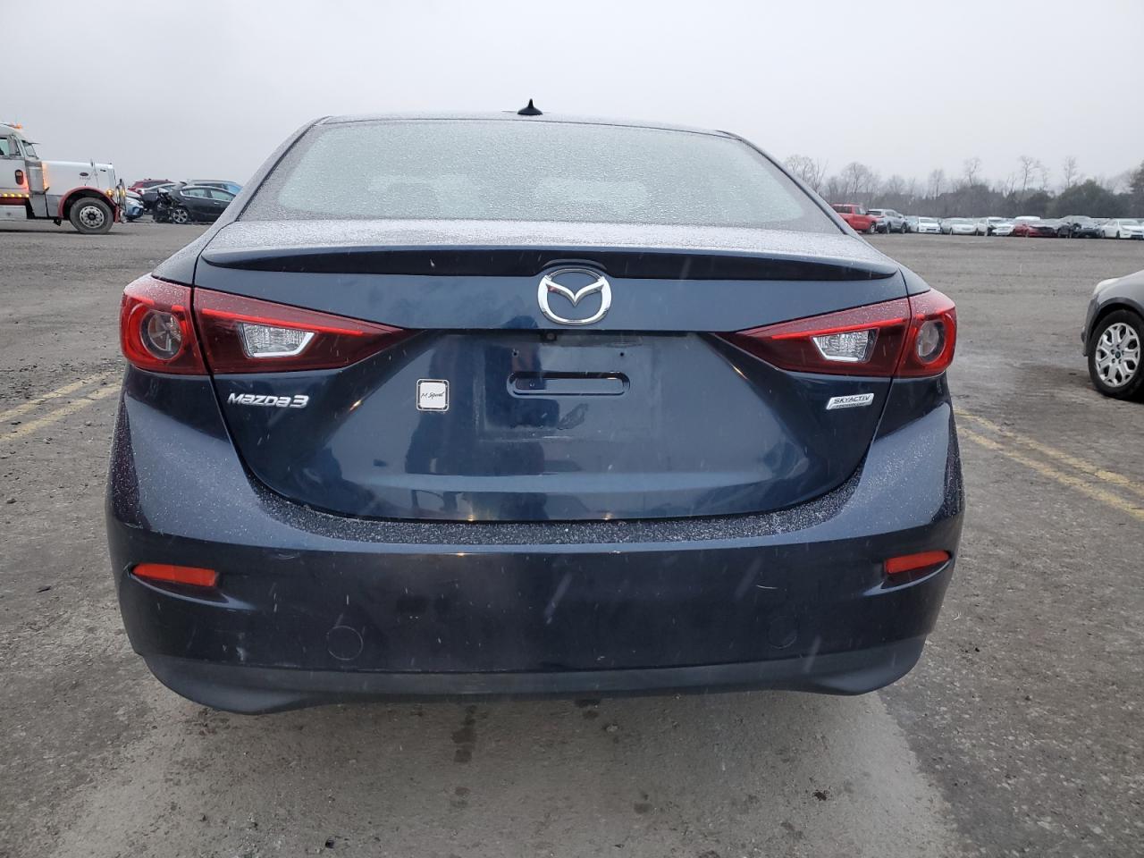 2018 MAZDA 3 TOURING photo 16
