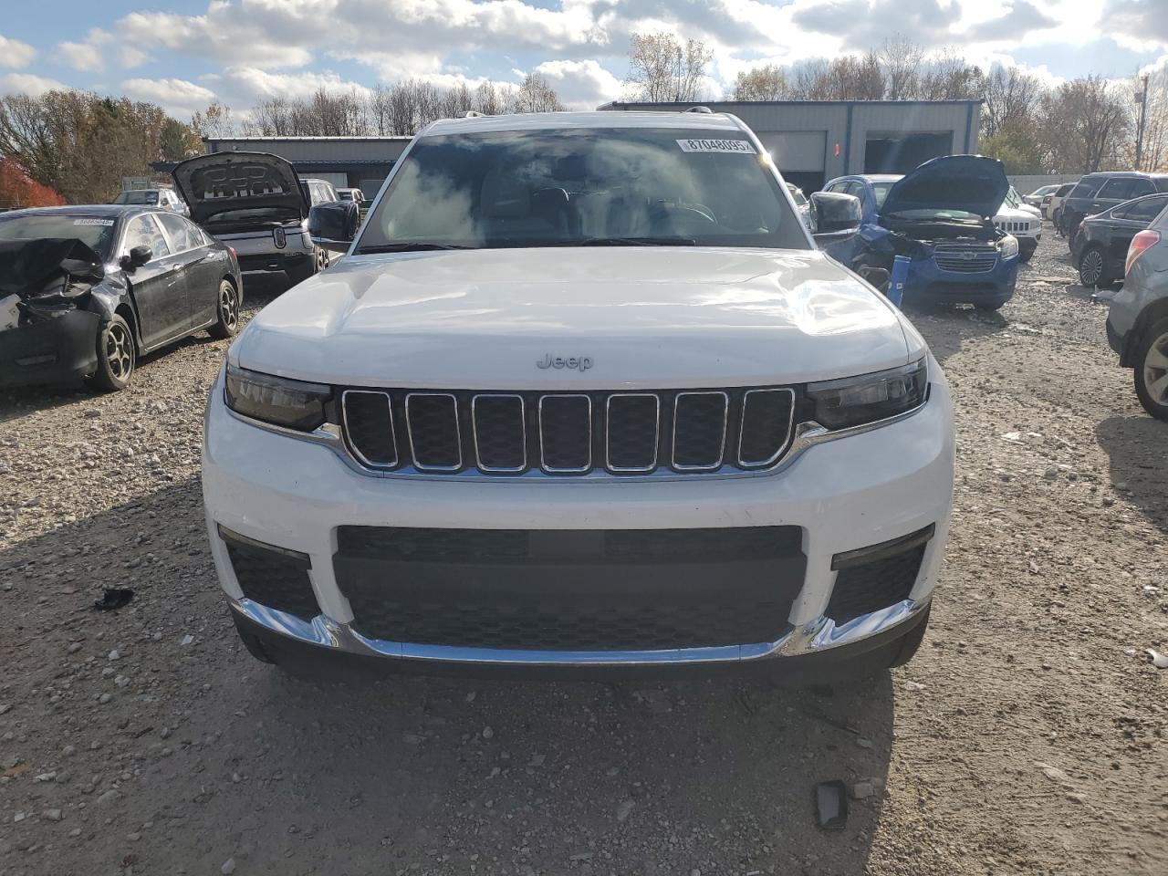 2024 JEEP GRAND CHEROKEE L LIMITED photo 9