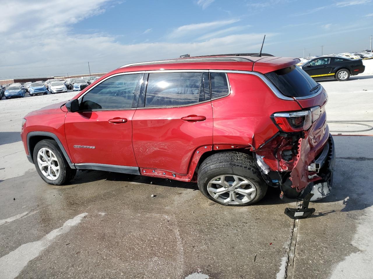 2024 JEEP COMPASS LATITUDE photo 3