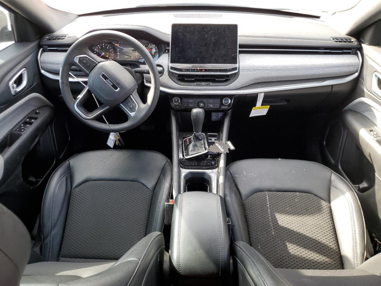 2024 JEEP COMPASS LATITUDE photo 15