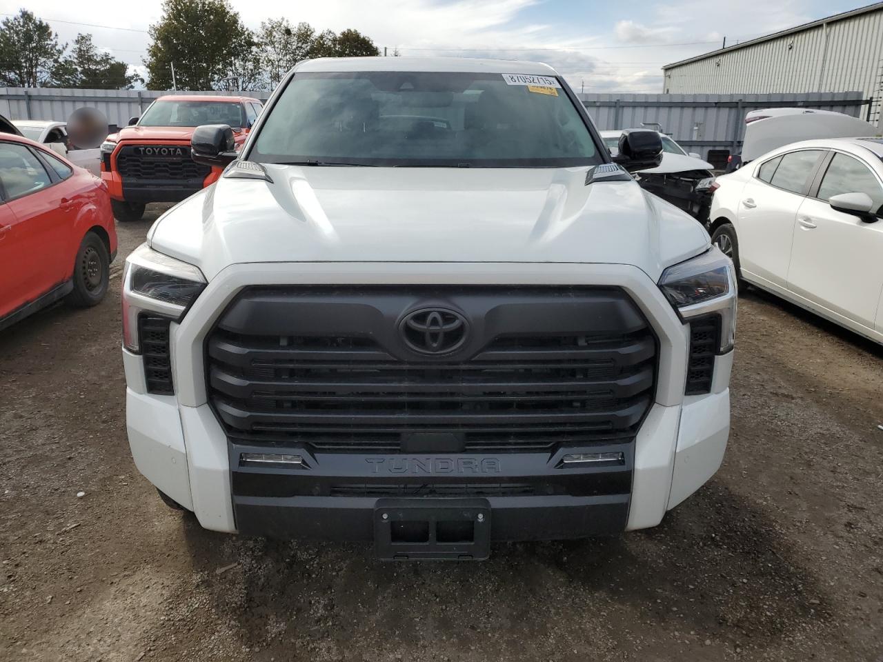 2024 TOYOTA TUNDRA CREWMAX LIMITED photo 9