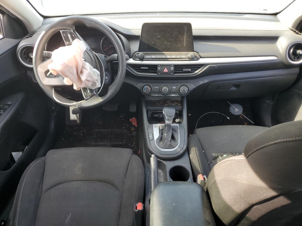 2021 KIA FORTE photo 22