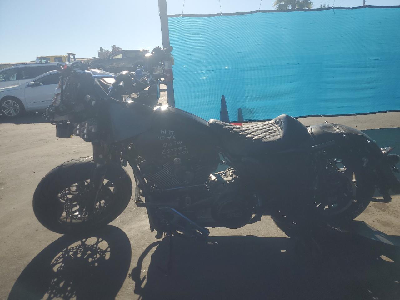 2023 HARLEY-DAVIDSON FLTRXS photo 3