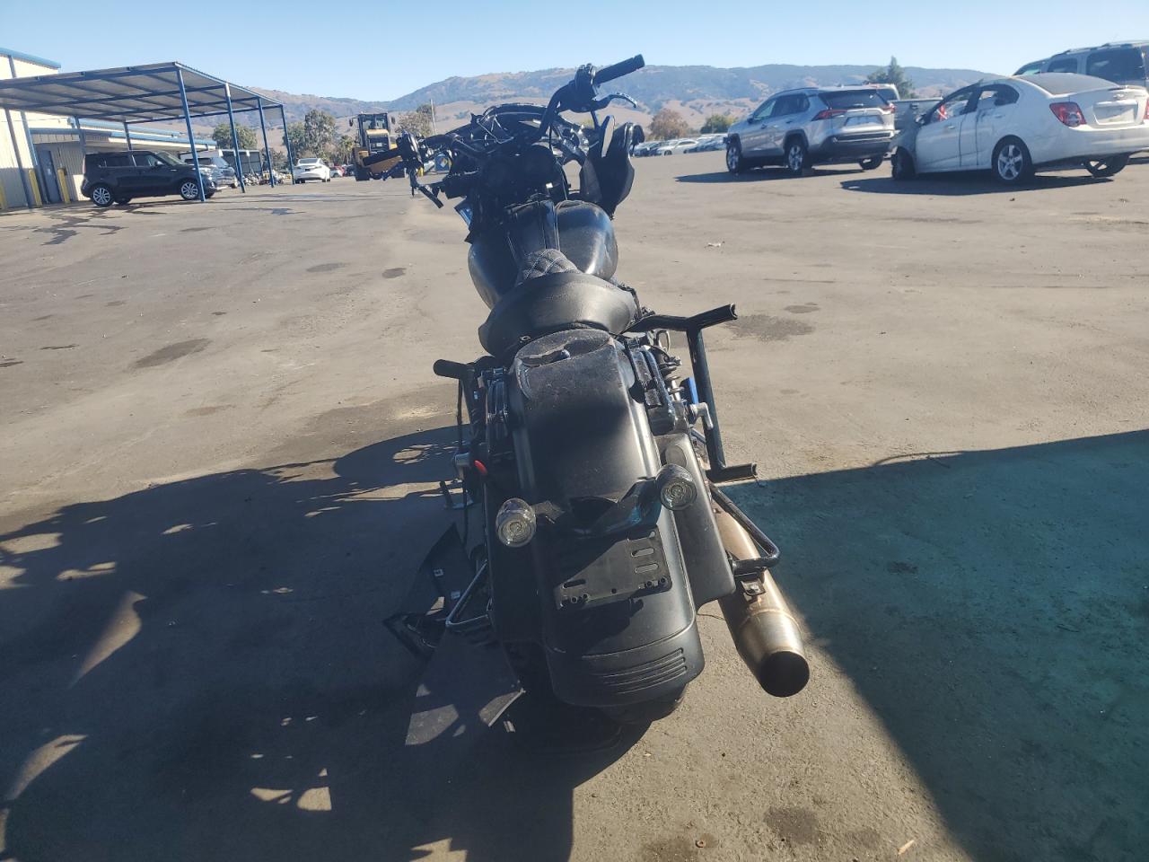 2023 HARLEY-DAVIDSON FLTRXS photo 4