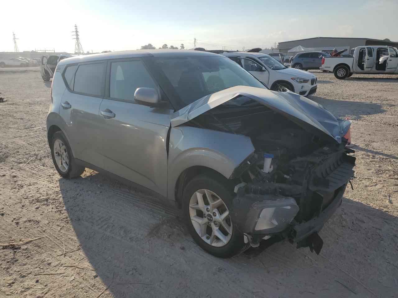 2022 KIA SOUL LX photo 10