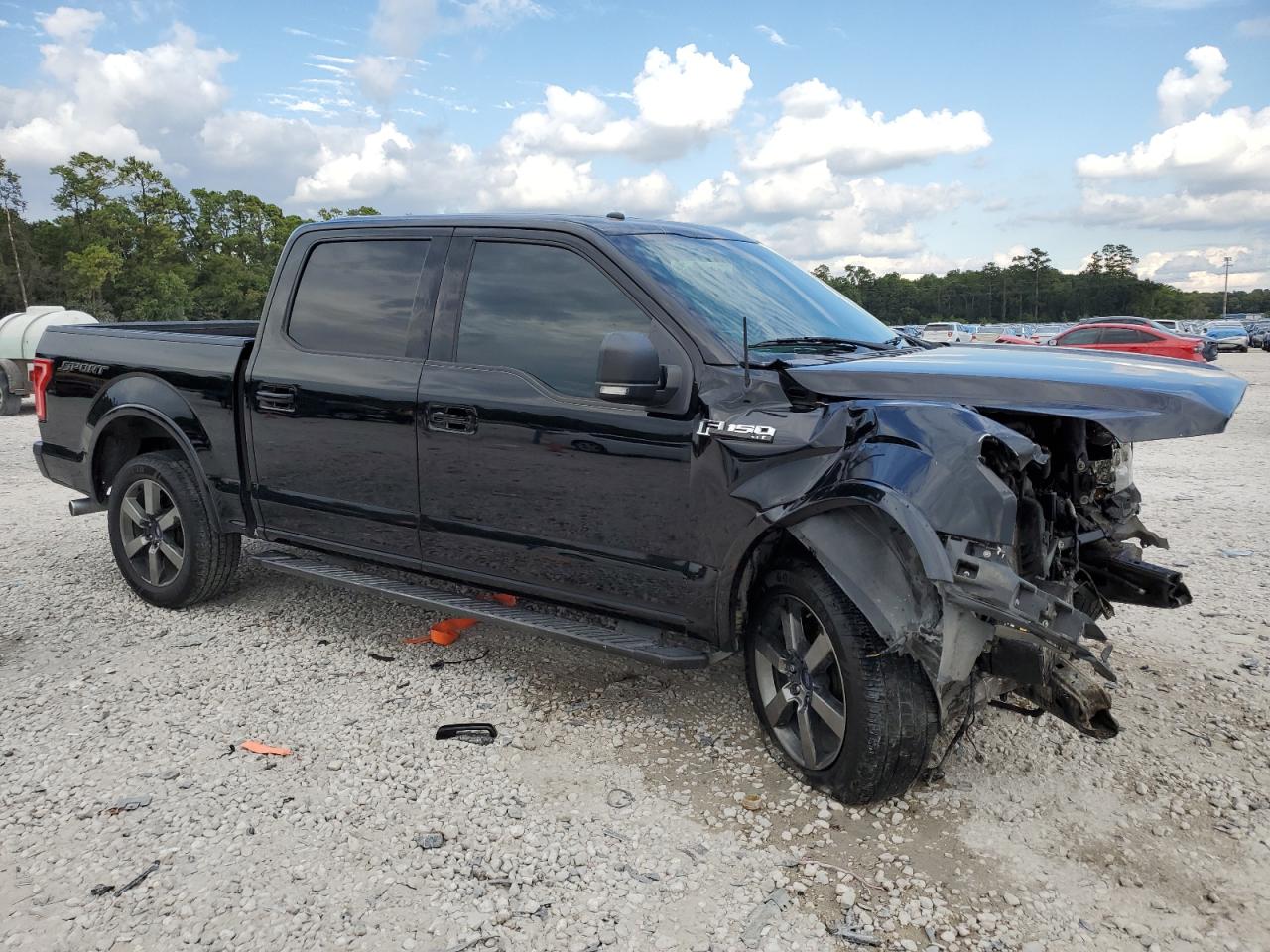 2017 FORD F150 SUPERCREW photo 4