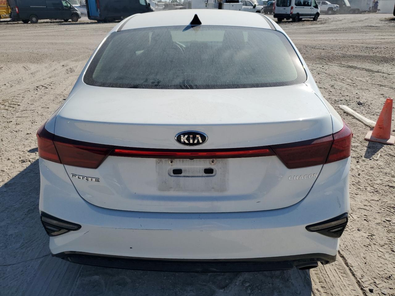 2021 KIA FORTE FE photo 16