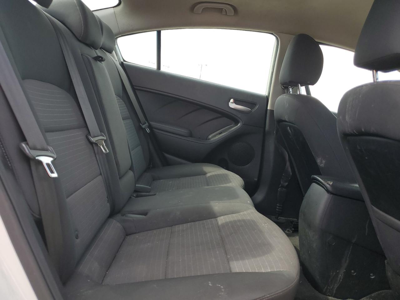 2018 KIA FORTE LX photo 28